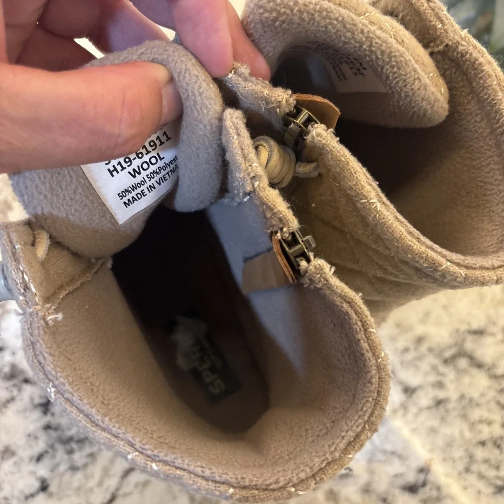 Sperry Saltwater Rain Snow Boots Women's Size 8M Quilted Wool Oyster Shoes